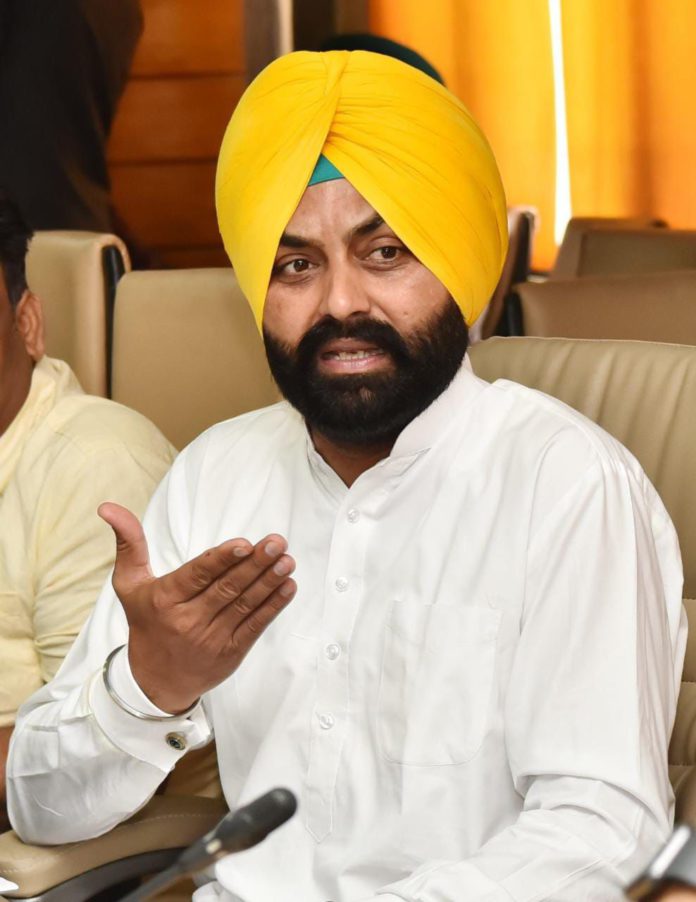 punjab-department-going-high-tech-infrastructure-of-the-jails पंजाब का जेल विभाग हो रहा है हाई-टेक; वर्तमान वित्तीय वर्ष में आधुनिक उपकरणों की स्थापना से जेलों का बुनियादी ढांचा होगा मज़बूत
