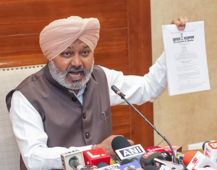punjab-govt-stands-firm-on-protecting-citizens-data-under-digital-personal-data-protection-act-harpal-singh-cheema पंजाब सरकार ‘डिजिटल निजी डाटा सुरक्षा एक्ट’ के अंतर्गत नागरिकों के डाटा की सुरक्षा के लिए वचनबद्ध: हरपाल सिंह चीमा